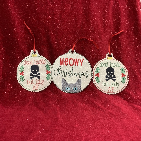 Set of 3 ornaments or bag tags - Picture 1 of 1